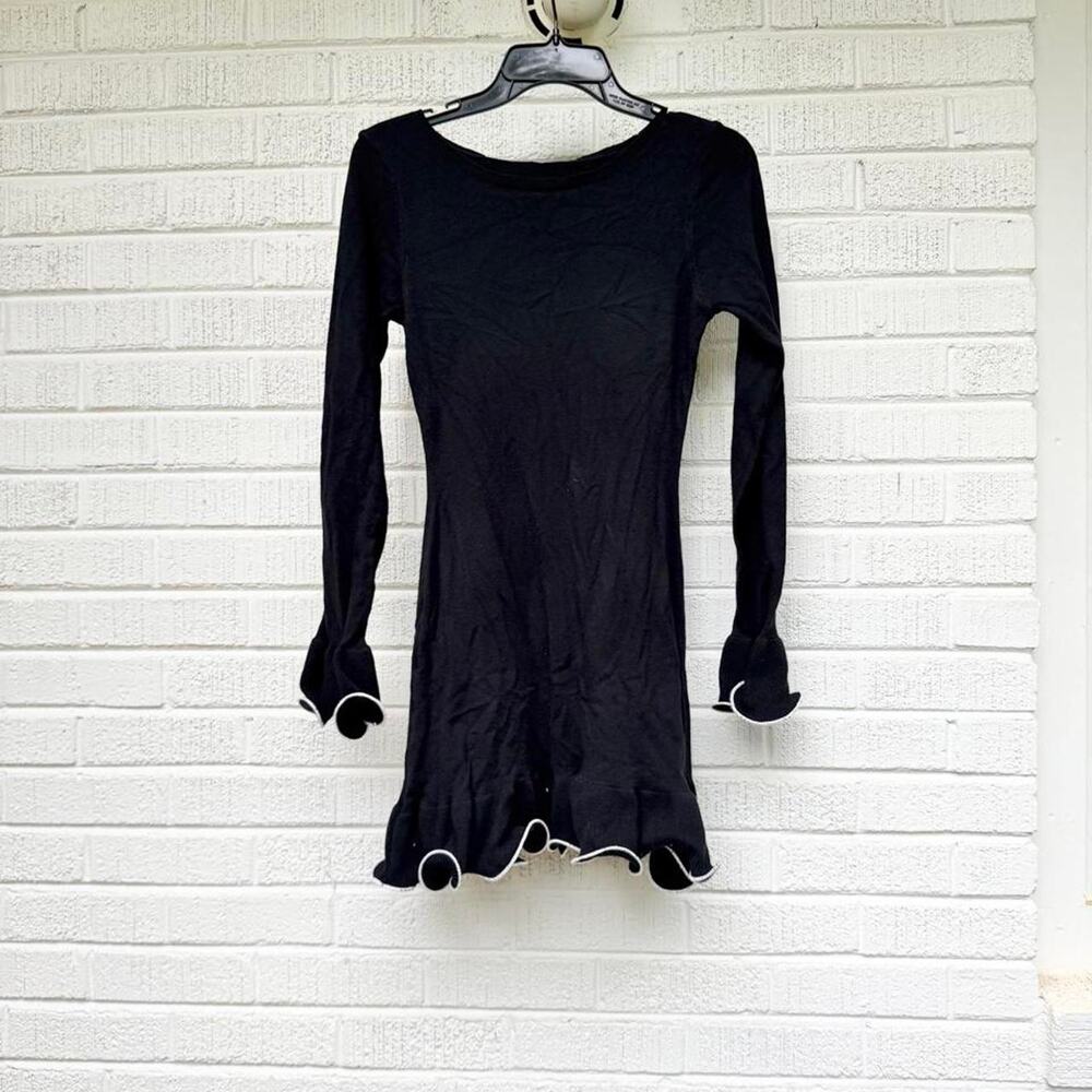 Boutique Black Light Sweater Dress Lettuce Hem